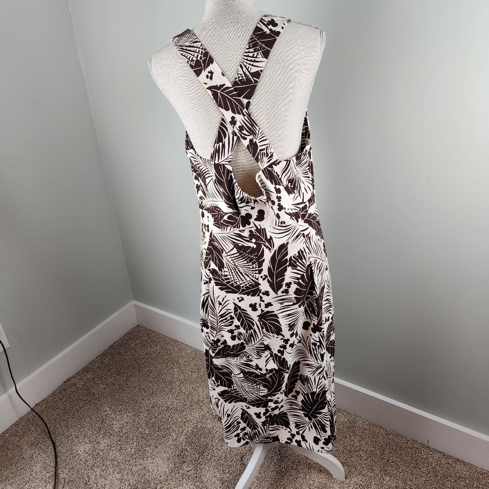 Kim Rogers Signature Plus Size Criss Cross Back V Neck Midi Dress Size 16W - Picture 4 of 8